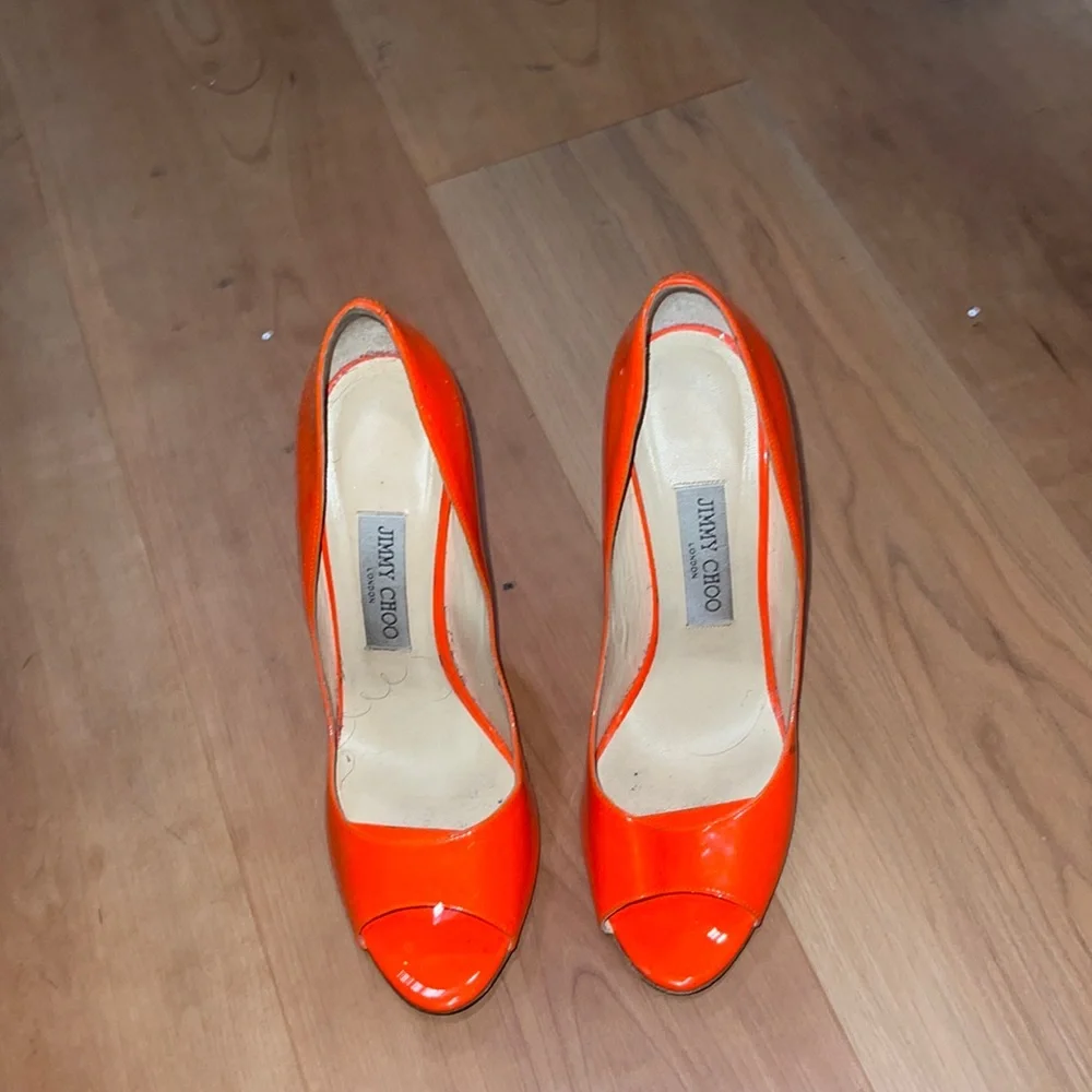 Jimmy Choo - Picture 1 of 3